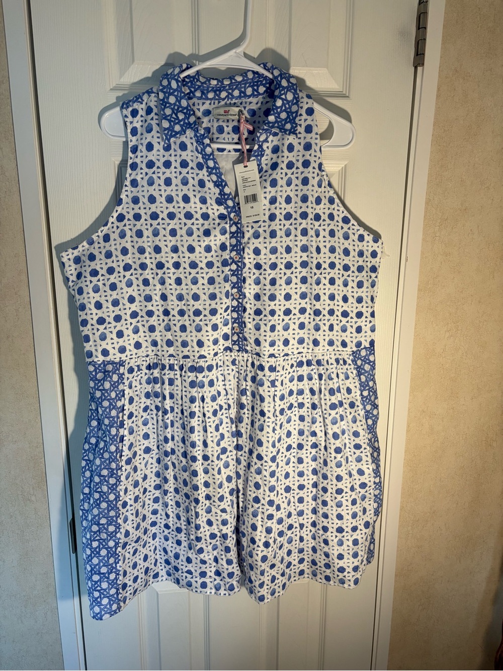 Vineyard Vines Blue and White Sleeveless Eyelet Midi Dress